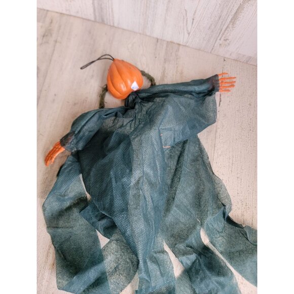 Vintage mini hanging pumpkin girl hanging Halloween decor - Picture 7 of 8